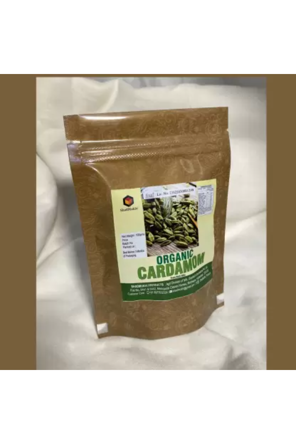 Organic green cardamom